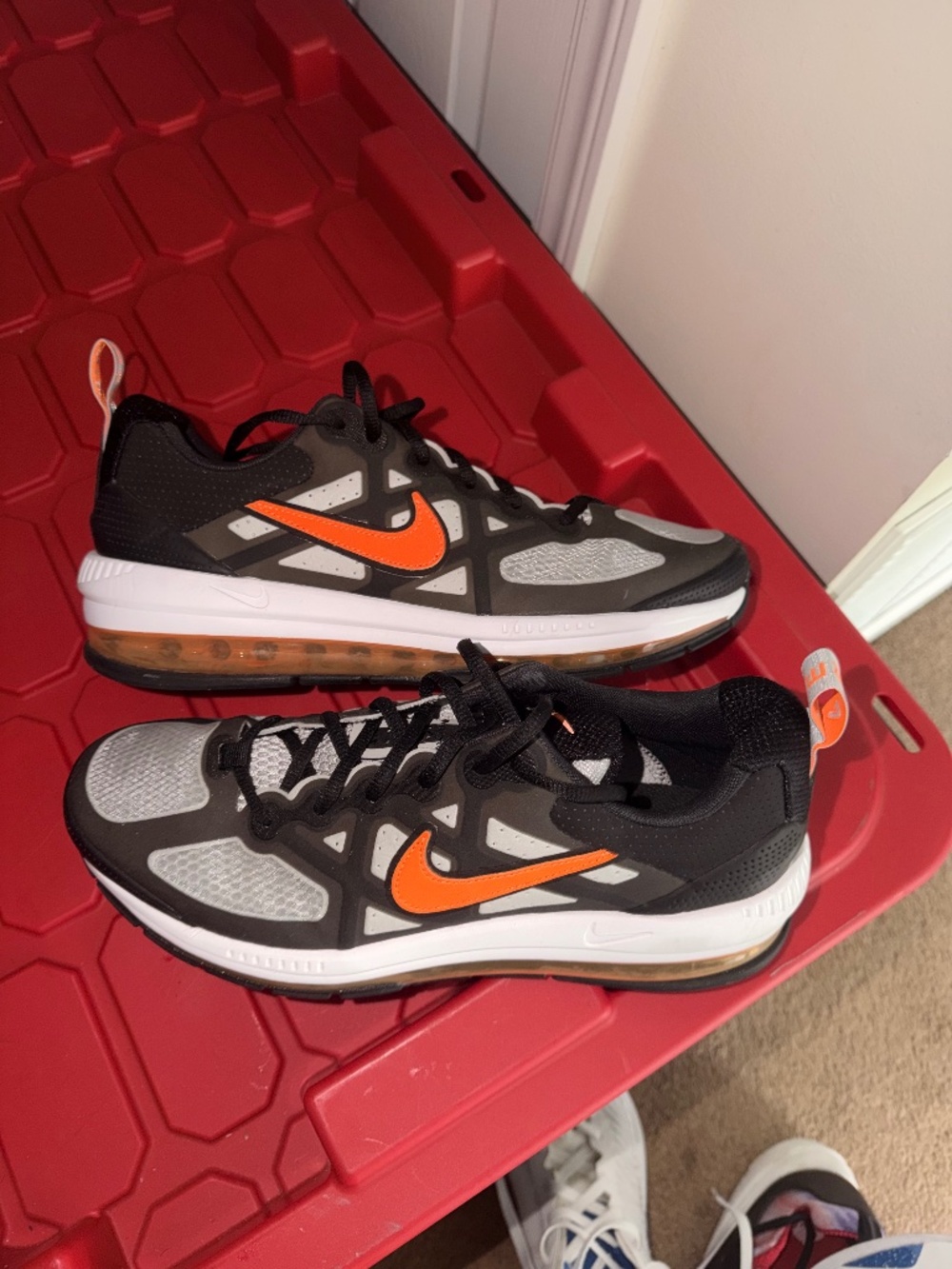 Men’s Nikes